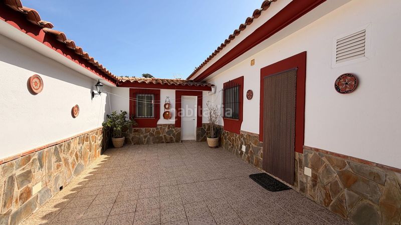 Foto bbaf9853-ca2f-4bad-8514-8a9f24370180. Masia amb piscina a Almogía