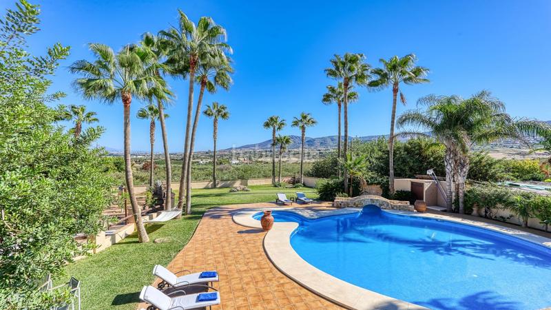 Foto eb4058b8-fbed-4d22-a690-c1d9348bf285. Masia amb calefacció piscina a Alquería-Torrealquería Alhaurín de la Torre