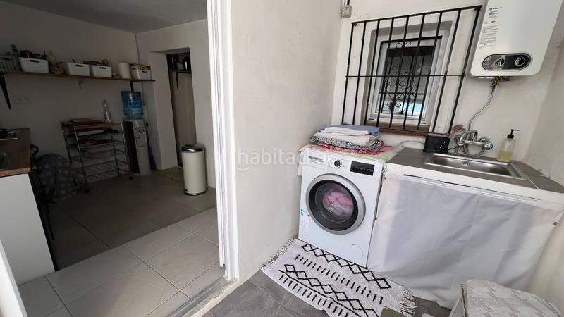 Foto 04ad4eda-c84e-4bc7-9f08-2be543cd5e67. Casa adossada a Centro Alhaurín el Grande