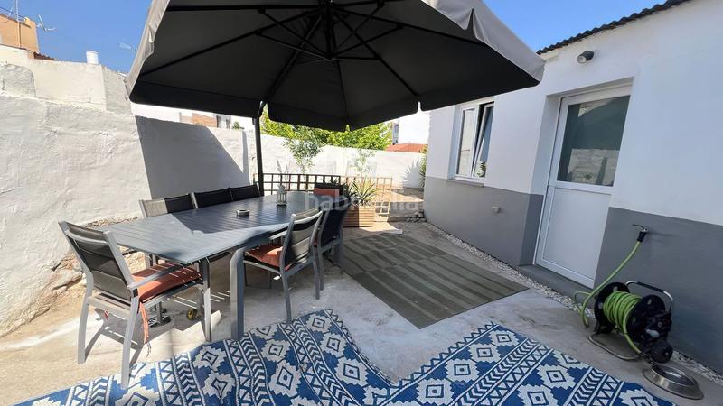 Foto 536b87ba-942e-4374-96b6-efd07e53e478. Casa adossada a Centro Alhaurín el Grande