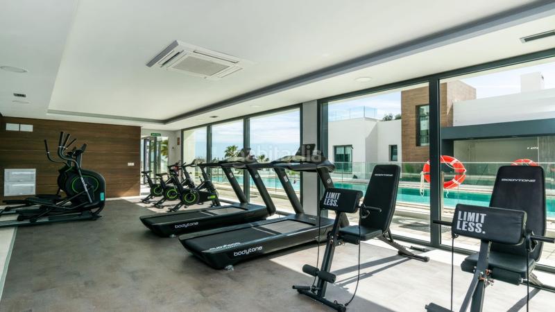 Foto 48c00208-7818-4092-b50f-3cef6ee1cdb3. Lloguer apartament amb aparcament piscina a Cabopino - Artola Marbella