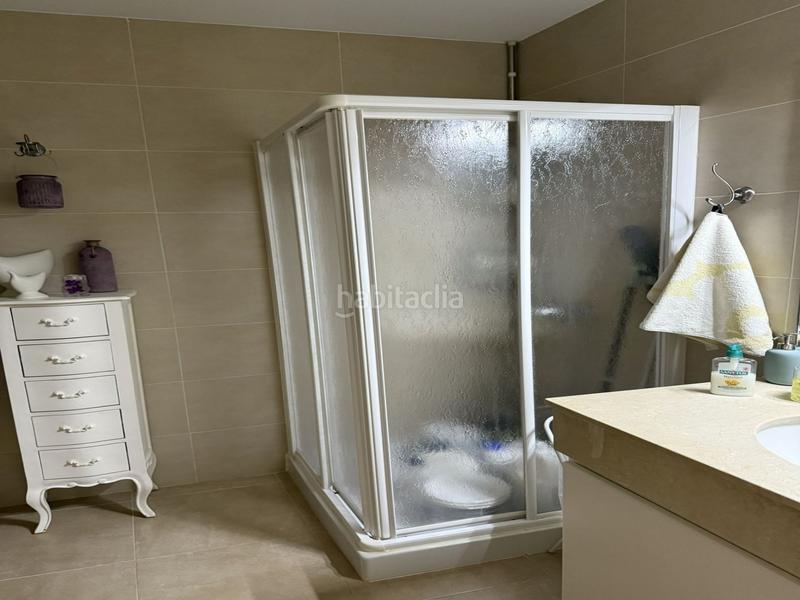 Foto 38939f1c-8ee2-430f-a847-e369f795f247. Casa espectacular chalet con piscina, jardín y vistas panorámicas en sierra gorda, . ref v5191975 en Coín