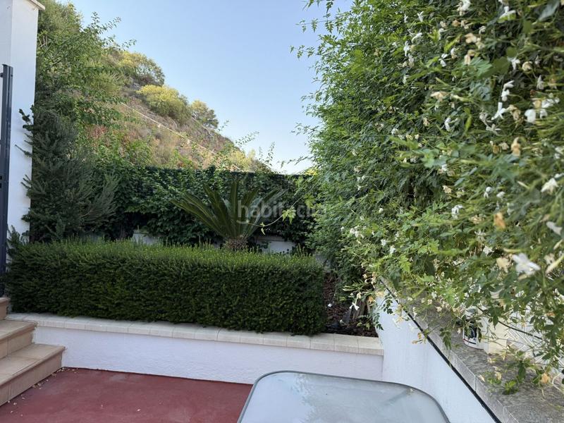 Foto b19328cf-9e08-4a7d-b11c-d75cd52a808f. Casa espectacular chalet con piscina, jardín y vistas panorámicas en sierra gorda, . ref v5191975 en Coín