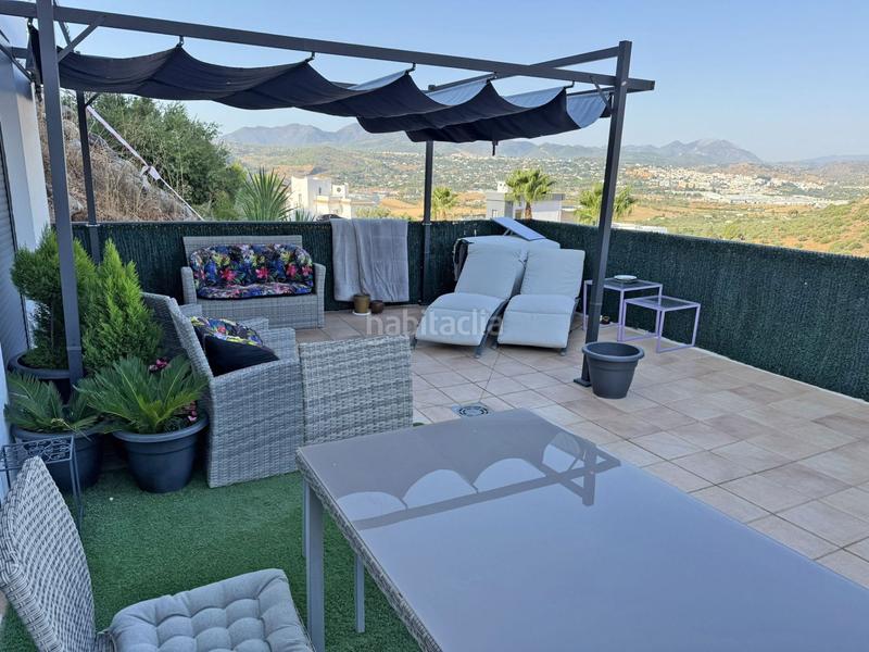 Foto cc1121d5-3610-4761-822f-48e4ef9c7aca. Casa espectacular chalet con piscina, jardín y vistas panorámicas en sierra gorda, . ref v5191975 en Coín