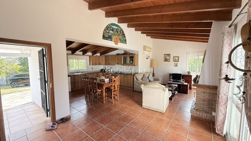 Foto e6d293c5-73a4-4785-a752-f83126555ee5. Masia amb piscina a Coín