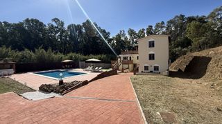 Masia a Hipódromo - Cerrado del Águila. Casa grande de 3 plantas con piscina privada y terrazas en el ca