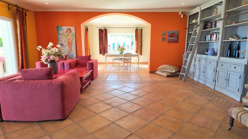 Foto df0f0ebe-5421-4119-84e0-c4c2670a97fd. Masia amb piscina a Mijas pueblo Mijas