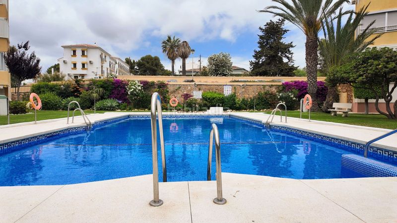 Foto 6bfd09c2-7cd5-4927-833e-aa2037144774. Apartament amb piscina a El Faro de Calaburra - Chaparral Mijas