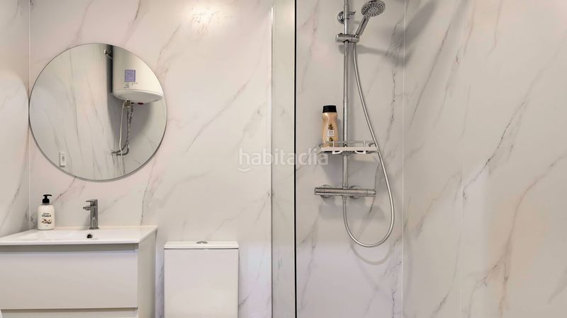 Foto 7d5c2781-775b-43a3-bbd2-6705ef35dc79. Apartament amb piscina a El Faro de Calaburra - Chaparral Mijas