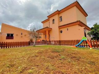 Chalet in Urbanización c.r.las palomas 12a