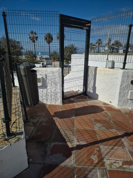 Foto df9fe646-8da4-4b92-aa0d-f81942859c46. Appartement in calle el bogavante 2 in La Barrosa Chiclana de la Frontera