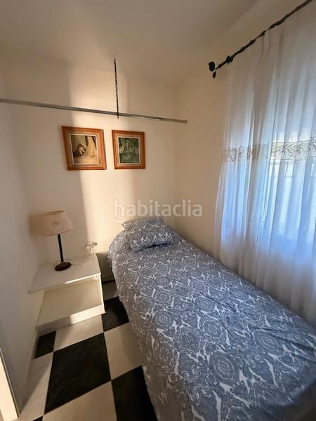 Foto 01703d08-56d6-4019-b677-aa3164ec7df1. Chalet  en zona urbana en Los Gallos Chiclana de la Frontera