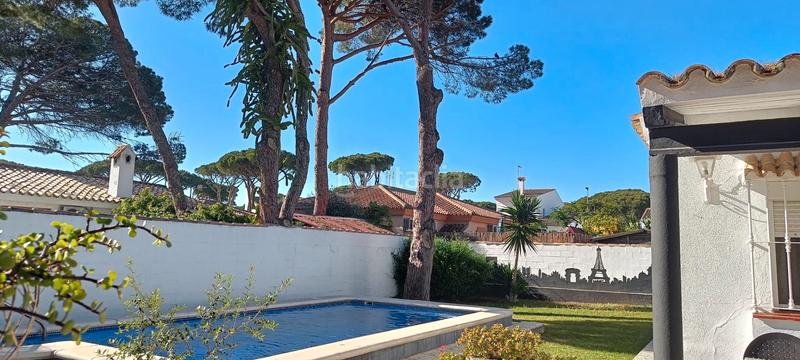 Foto 26c6bac6-7194-4636-9aef-6327da1153dc. Chalet  en zona urbana en Los Gallos Chiclana de la Frontera