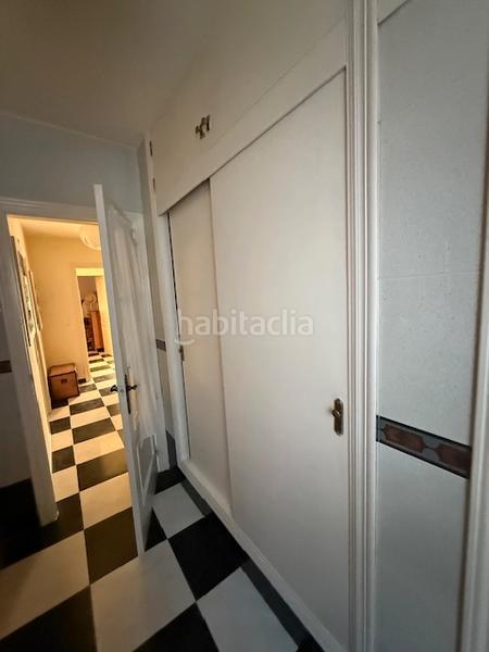 Foto 71b08dd9-645c-4b4c-a650-a57baff4cd78. Chalet  en zona urbana en Los Gallos Chiclana de la Frontera