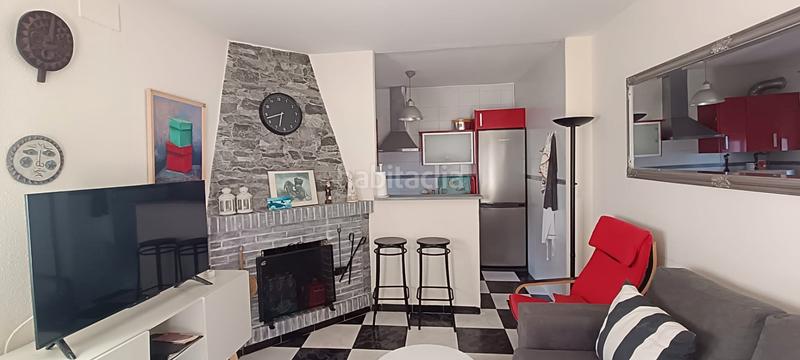 Foto da2bee03-8962-481d-9095-e0b71d86a10f. Chalet  en zona urbana en Los Gallos Chiclana de la Frontera