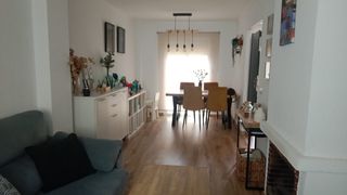 Casa adossada a Urbanización marismas de la almadraba 18. Vivienda unifamiliar