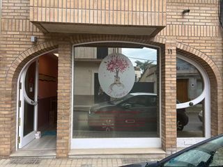 Rent Business premise in Banyoles. Local comercial situado en banyoles.