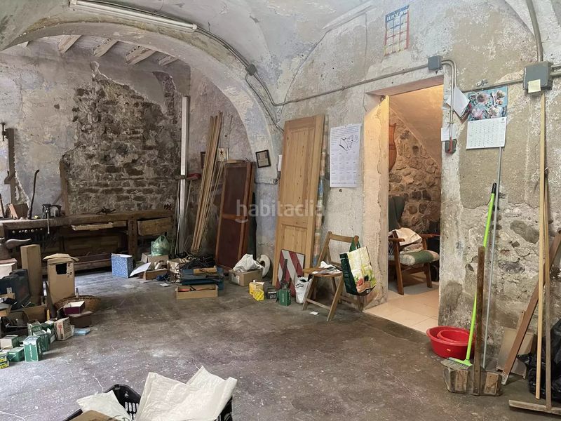 Foto f06096e8-69df-4d10-8196-d810ed1bf7d5. Masia a Maià de Montcal