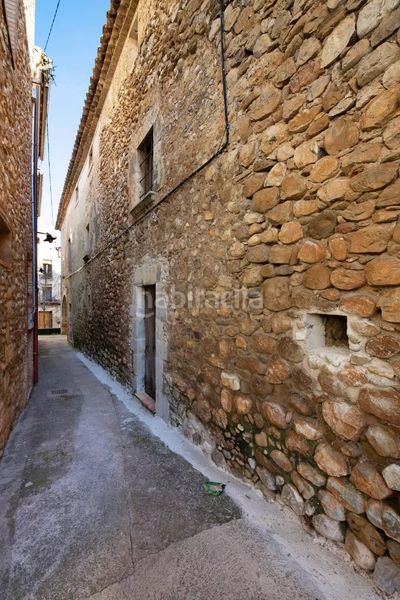 Foto 4fbd67c4-7463-40db-a10e-e5d4fe37cc3e. Masia a Crespià