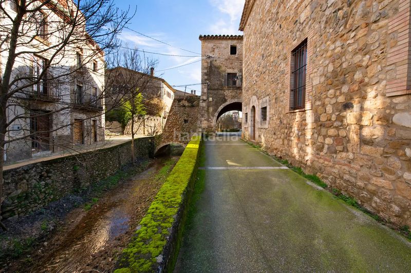 Foto ec0b4830-625f-400c-afbd-0c4fd55807f7. Masia a Crespià