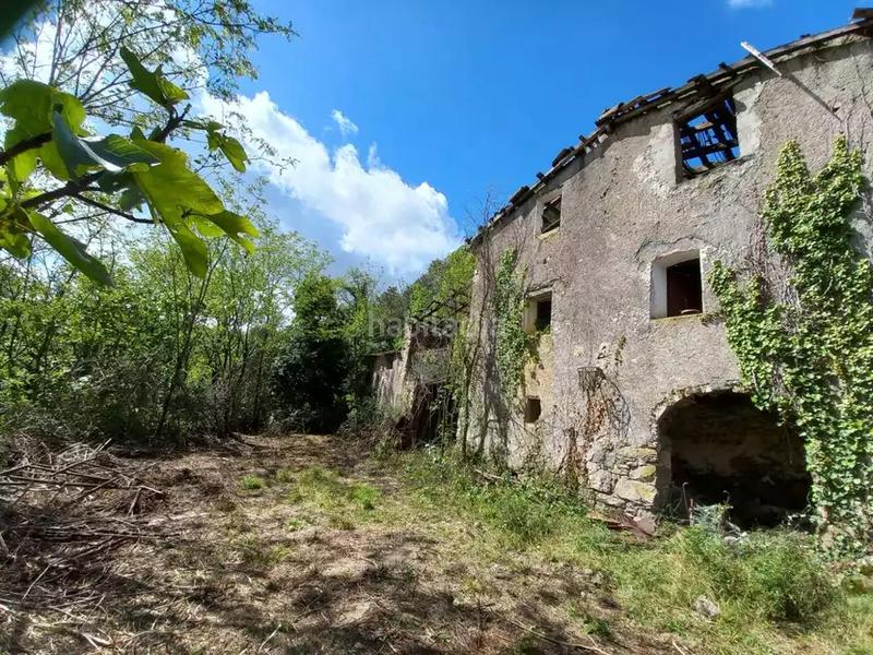 Foto b6794126-5bb8-4a72-bbd0-c5bb0d357cc5. Masia a Sant Joan les Fonts