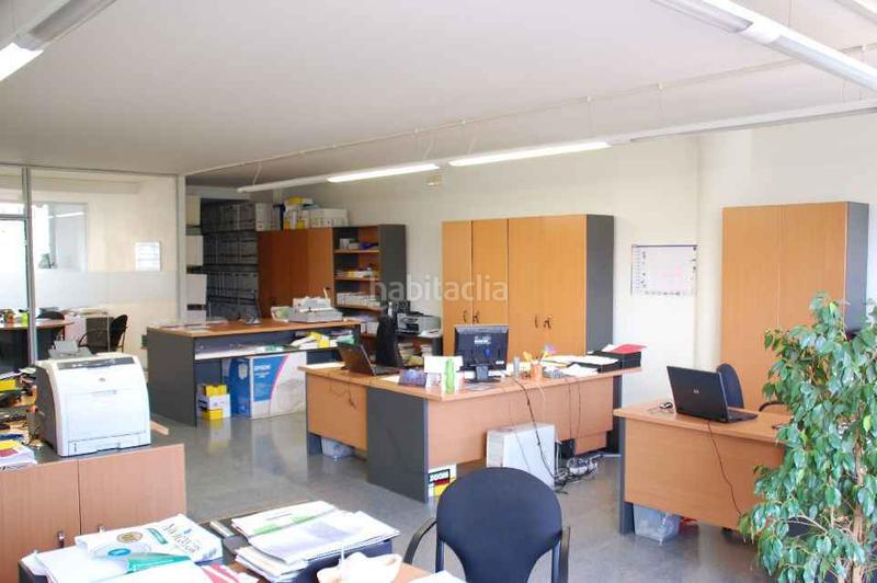 Foto c5691581-29c5-401c-afc1-53ee2231db69. Alquiler local comercial céntrico localoficina de alquiler situado , zona vila olímpica. en Banyoles