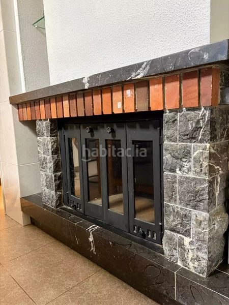 Foto 11bf0b9b-c525-41a9-a4fa-8d667bd5d96d. Casa magnífica casa aislada, situada en el pueblo . en Besalú