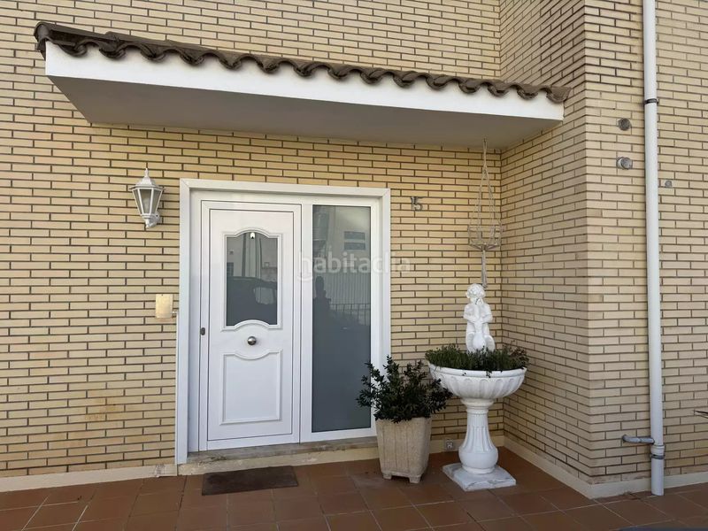 Foto 151207b5-67cc-43da-9e3e-5625c21dda83. Casa magnífica casa aislada, situada en el pueblo . en Besalú