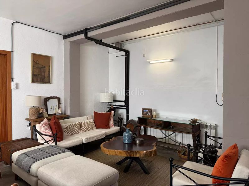 Foto 157e85ea-6250-42ff-990a-f00a32d5f82c. Casa magnífica casa aislada, situada en el pueblo . en Besalú