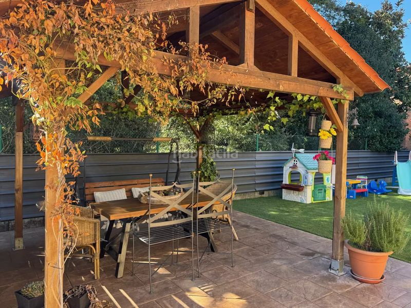 Foto 58e910b4-cb7b-4384-824f-54880e05e1fd. Casa magnífica casa aislada, situada en el pueblo . en Besalú