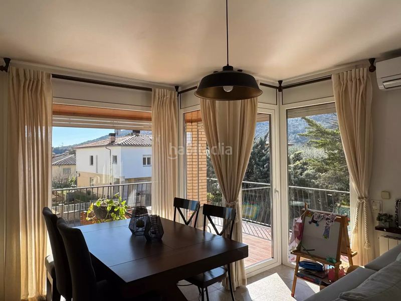 Foto 6834df8b-fdd4-4db7-8ce2-3e16185d30ee. Casa magnífica casa aislada, situada en el pueblo . en Besalú