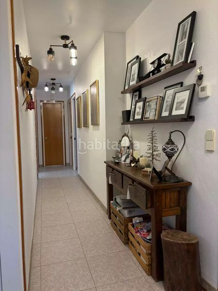 Foto ace0b49c-58d2-43a2-989f-3ef759db12e2. Casa magnífica casa aislada, situada en el pueblo . en Besalú