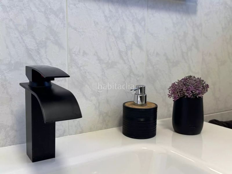 Foto d36296b8-b0aa-4470-9007-79258414c80a. Casa magnífica casa aislada, situada en el pueblo . en Besalú