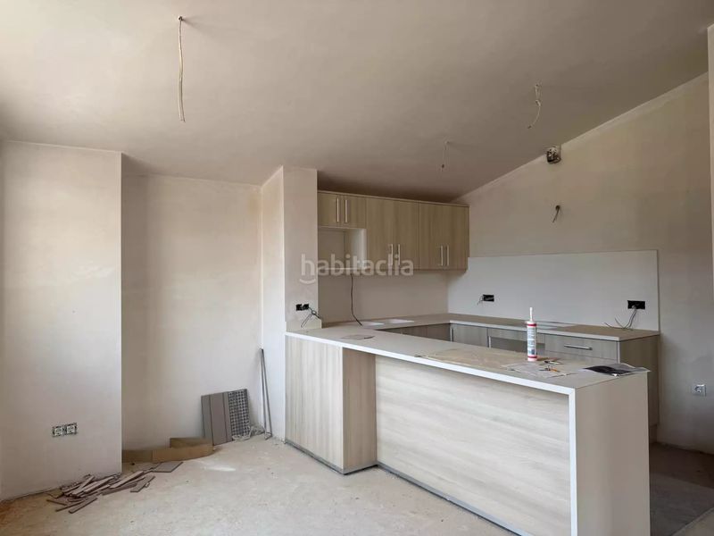 Foto d3f96b80-5a8c-4a17-9147-5eb132894ff6. Doppelhaus mit heizung in Besalú