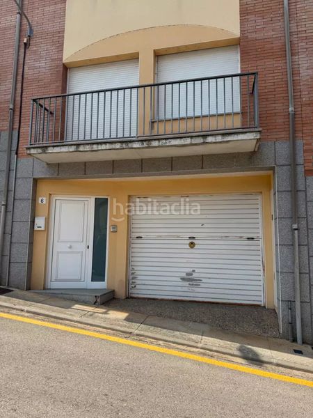 Foto c3f2fb3f-0565-41a4-be60-dfcaed2ae0c2. Casa adossada amb calefacció a Dreta de l´Eixample Barcelona