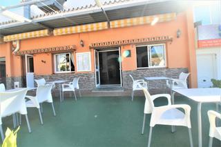 Local Comercial a Calahonda. Local comercial acondicionado como restaurante en calahonda