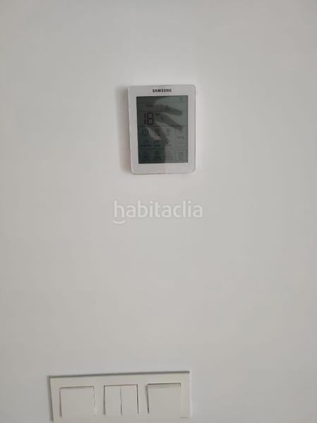 Foto 56ada1cc-b12e-4258-8be7-23f7b39fbd27. Apartamento  reformado a estrenar zona Puerto Deportivo en Fuengirola