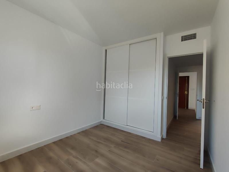 Foto 9628f2a6-0e81-4622-9733-e89359fd91ff. Apartamento  reformado a estrenar zona Puerto Deportivo en Fuengirola