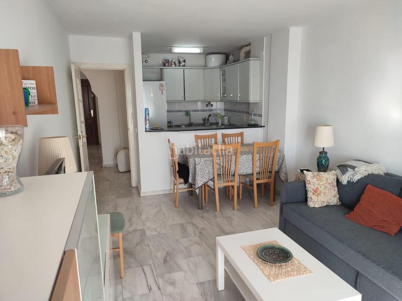 Foto 65606ca8-799d-433b-bb93-bf0b404b3f61. Apartamento  con vistas al mar zona castillo sohail en Fuengirola