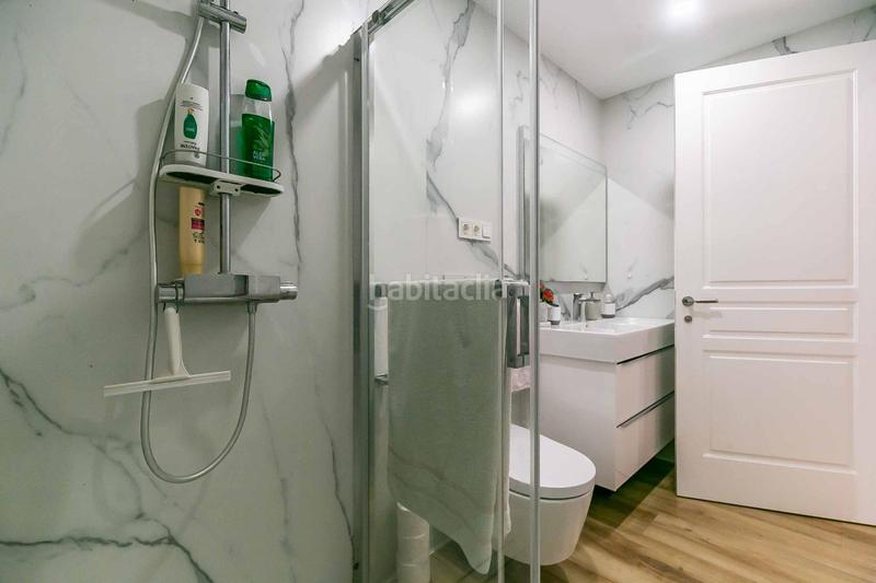 Foto 5c072979-b929-490e-a97a-7e5aa0c42cc8. Apartamento  reformado con diseño escandinavo zona recinto ferial en Fuengirola