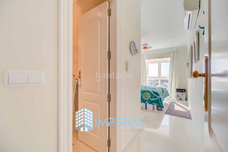 Foto 107c56f0-5609-49da-ab08-9746767ae39c. Reihenhaus mit heizung parking pool in Cabopino - Artola Marbella