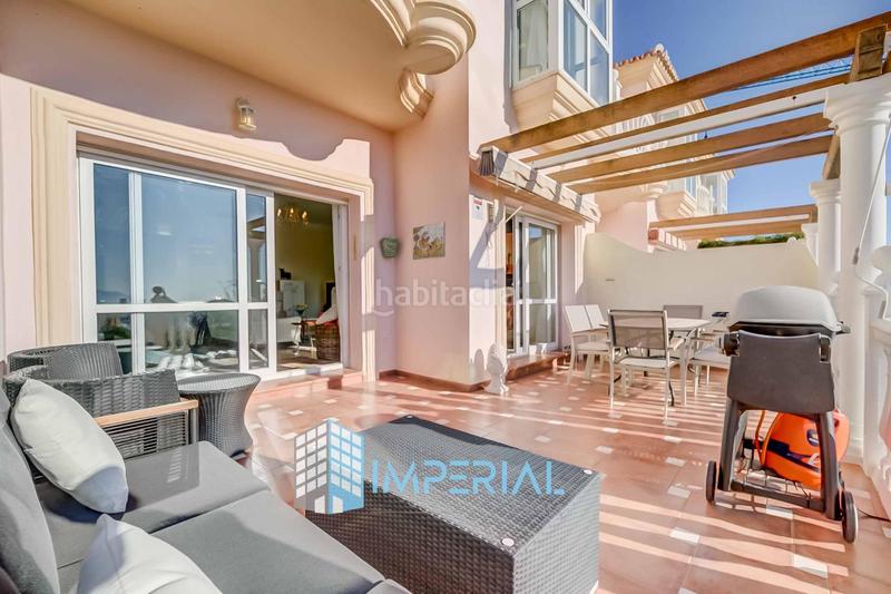 Foto 7c3ed789-efee-48df-b1d7-7205afe11b0e. Reihenhaus mit heizung parking pool in Cabopino - Artola Marbella