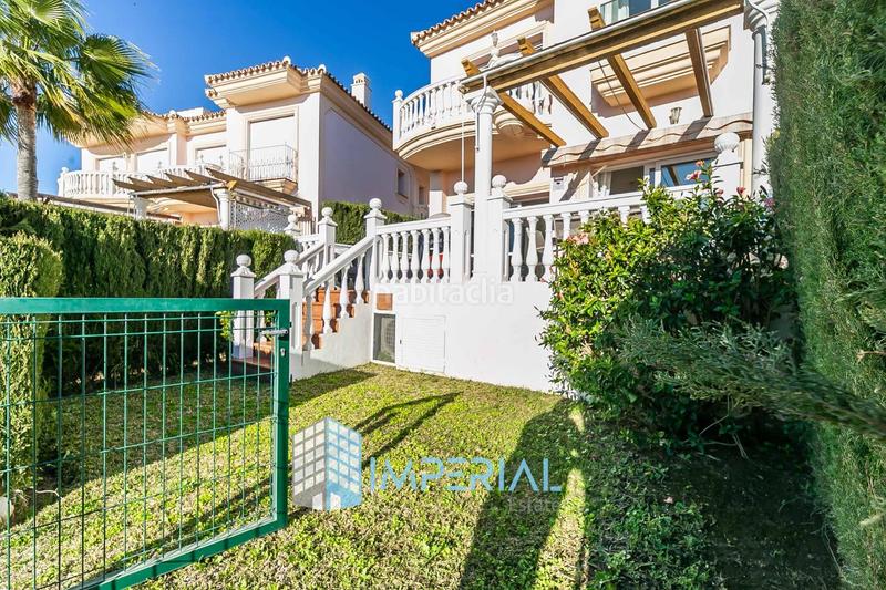 Foto abb2c481-f9ee-4caa-8829-1669804779ca. Reihenhaus mit heizung parking pool in Cabopino - Artola Marbella