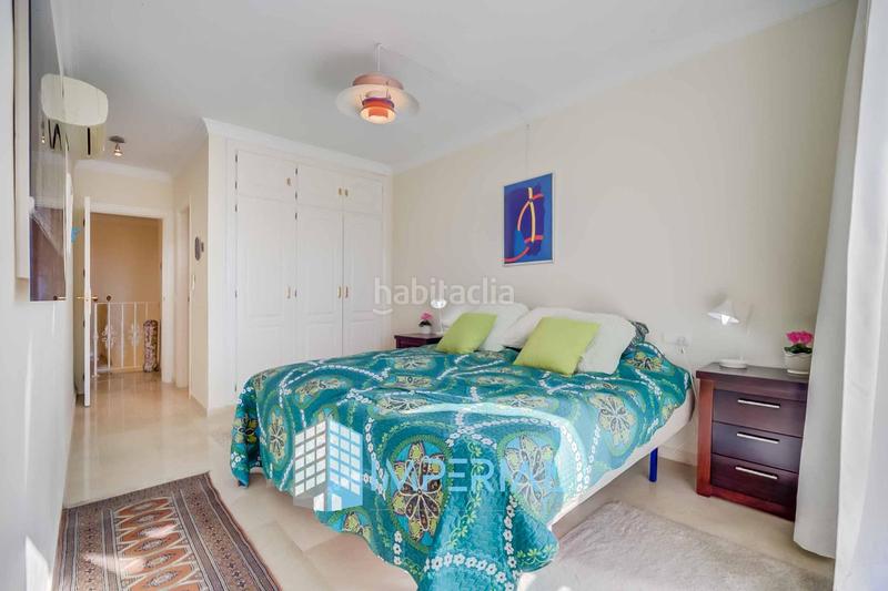 Foto cda90ce3-d272-4c13-9482-72550e44447b. Reihenhaus mit heizung parking pool in Cabopino - Artola Marbella