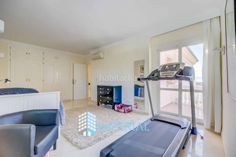 Foto f1595cdb-8e08-4458-9732-4451302eee1a. Reihenhaus mit heizung parking pool in Cabopino - Artola Marbella