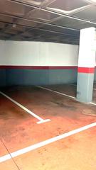 Aparcament cotxe a Puerto Deportivo