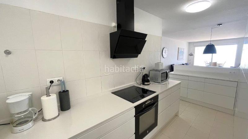 Foto e9d5eb5a-c81c-46ea-9eba-f9e83eb7e73c. Apartamento  en venta pueblo en Los Nadales - Tio Charles Benalmádena
