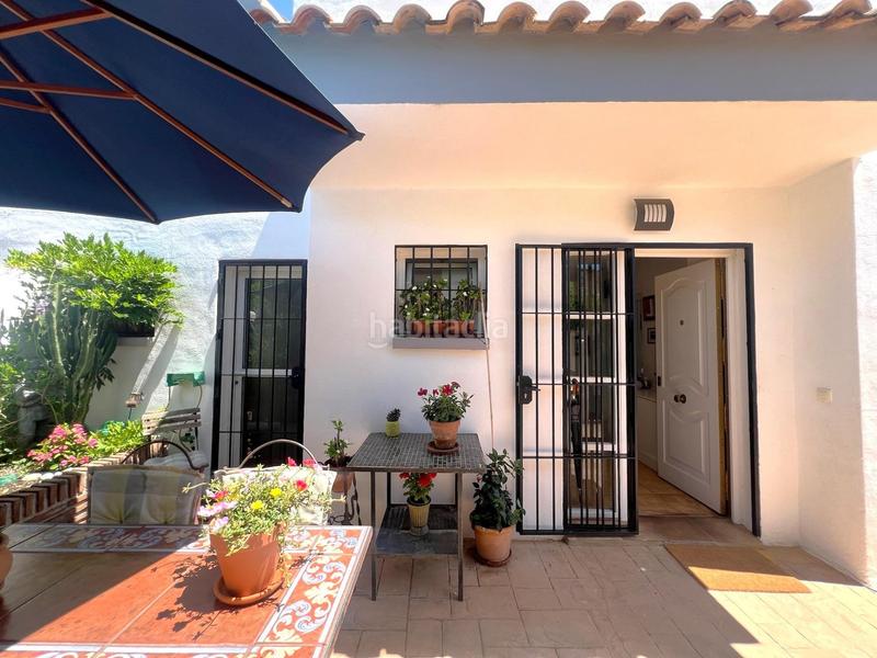 Foto 5e5a949a-a49c-4379-bd02-3c1c04e06a5c. Casa aparellada amb aparcament piscina a Torreblanca del Sol Fuengirola