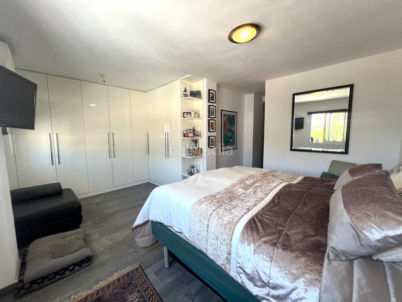 Foto 7c8d977b-c22d-43ae-96b9-d9a156a2b0c1. Casa aparellada amb aparcament piscina a Torreblanca del Sol Fuengirola