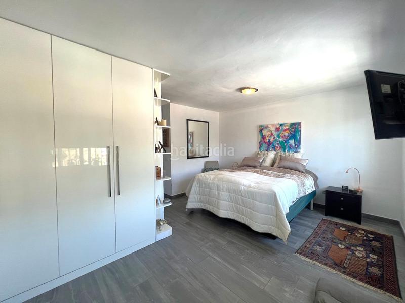 Foto 9a935f72-476e-4b45-a2f6-e3b0e8069474. Casa aparellada amb aparcament piscina a Torreblanca del Sol Fuengirola